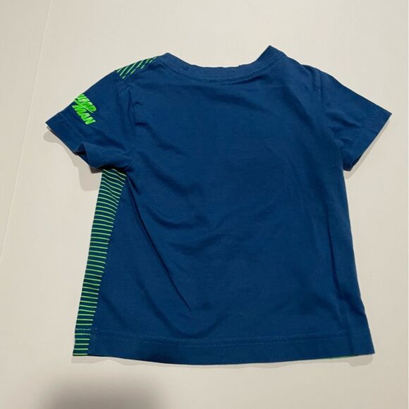 Jordan Jump Man Graphic Short Sleeve Athletic T-Shirt - Picture 2 of 4